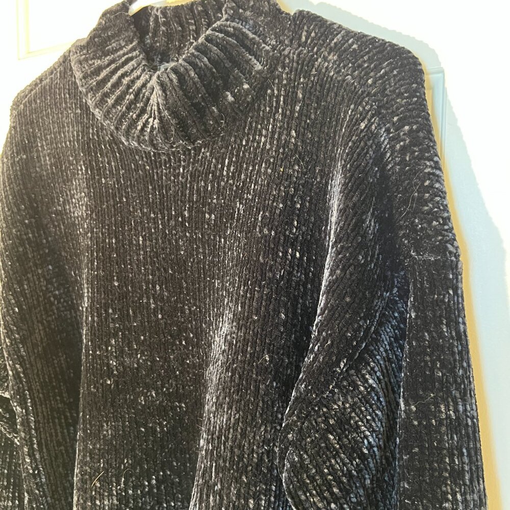 Sanctuary Sweater - Picture 2 of 4
